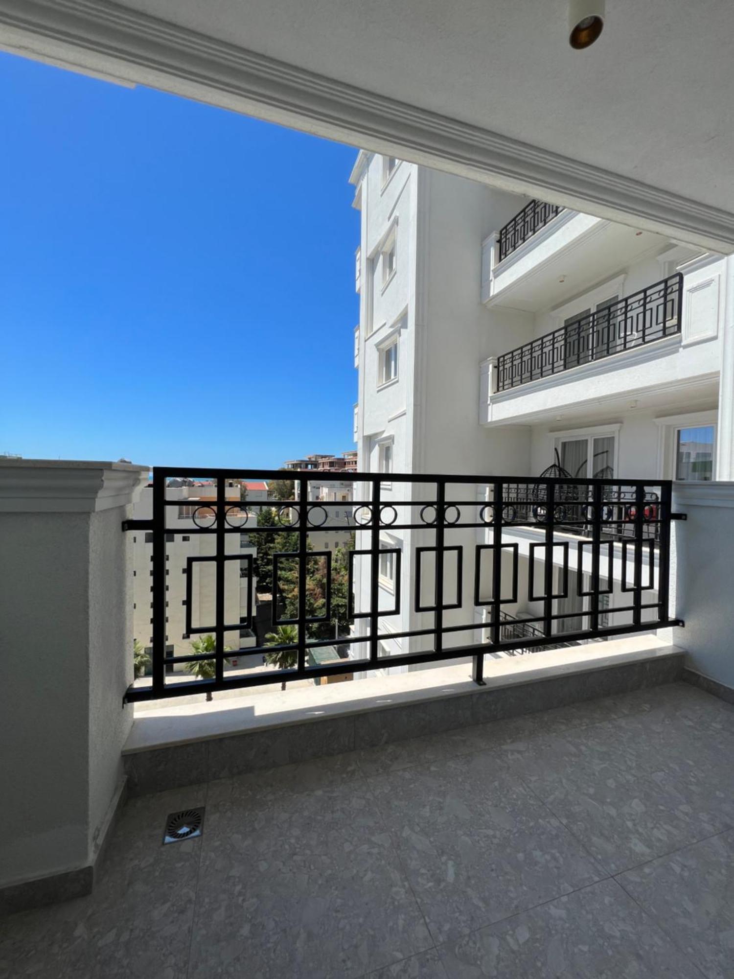 Coastline Luxury Apart Hotel Golem  Exterior foto