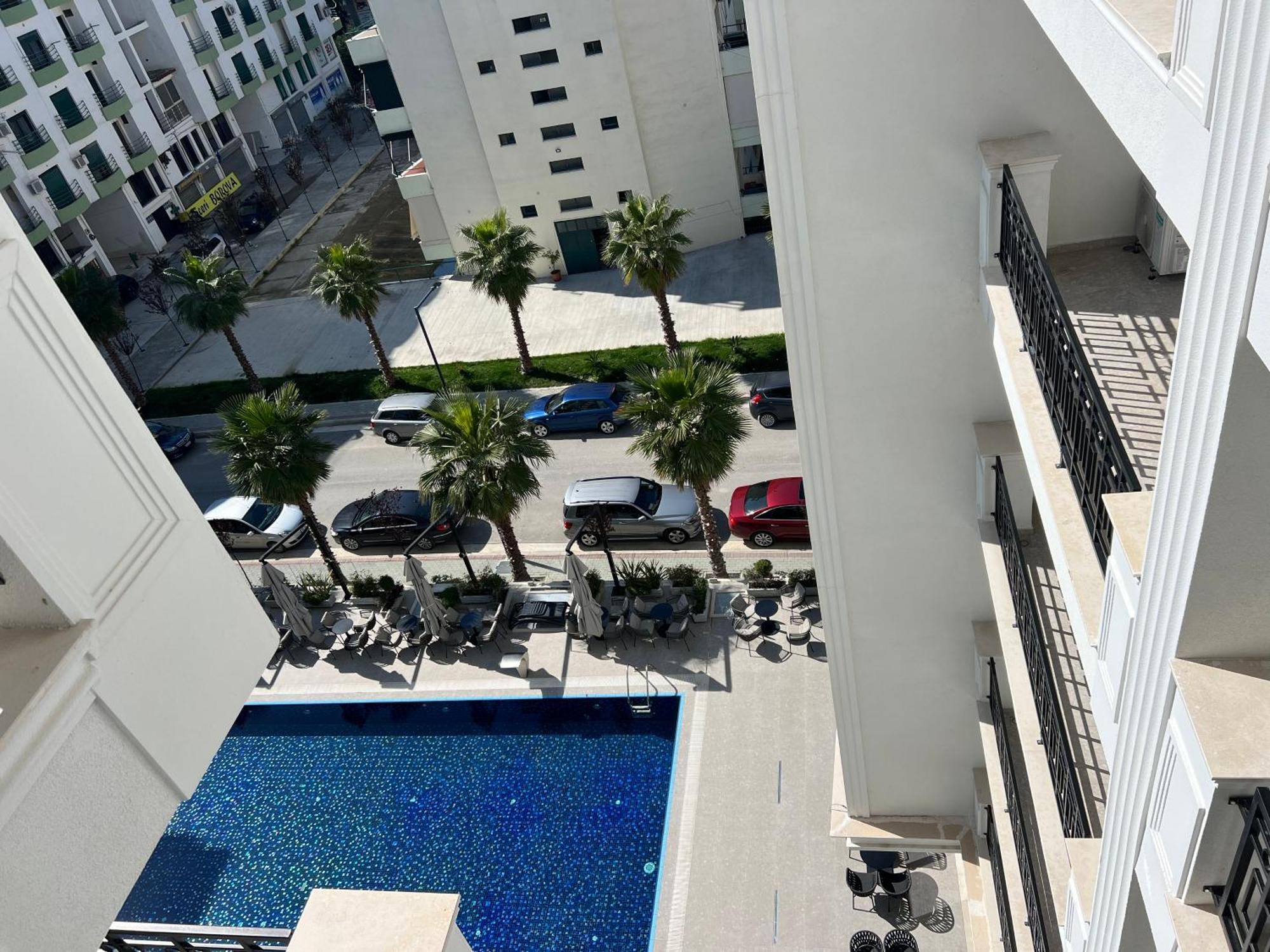 Coastline Luxury Apart Hotel Golem  Exterior foto